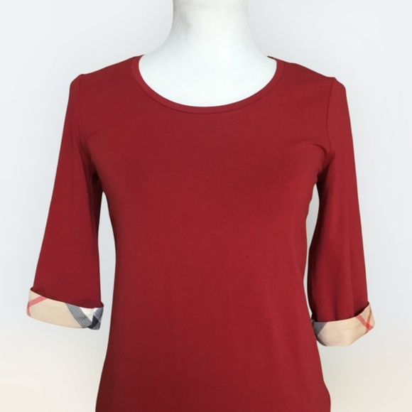 Burberry Brit Scoop Neck Tee With Check Cuffs - Picture 4 of 16